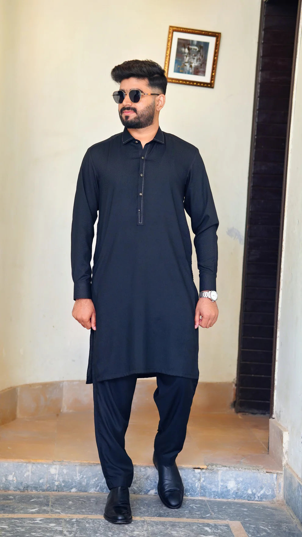 STITCHED PREMIUM 🔥 BLACK SHALWAR KAMEEZ WITH COLAR WITH BLACK STRIP (M4-0018)