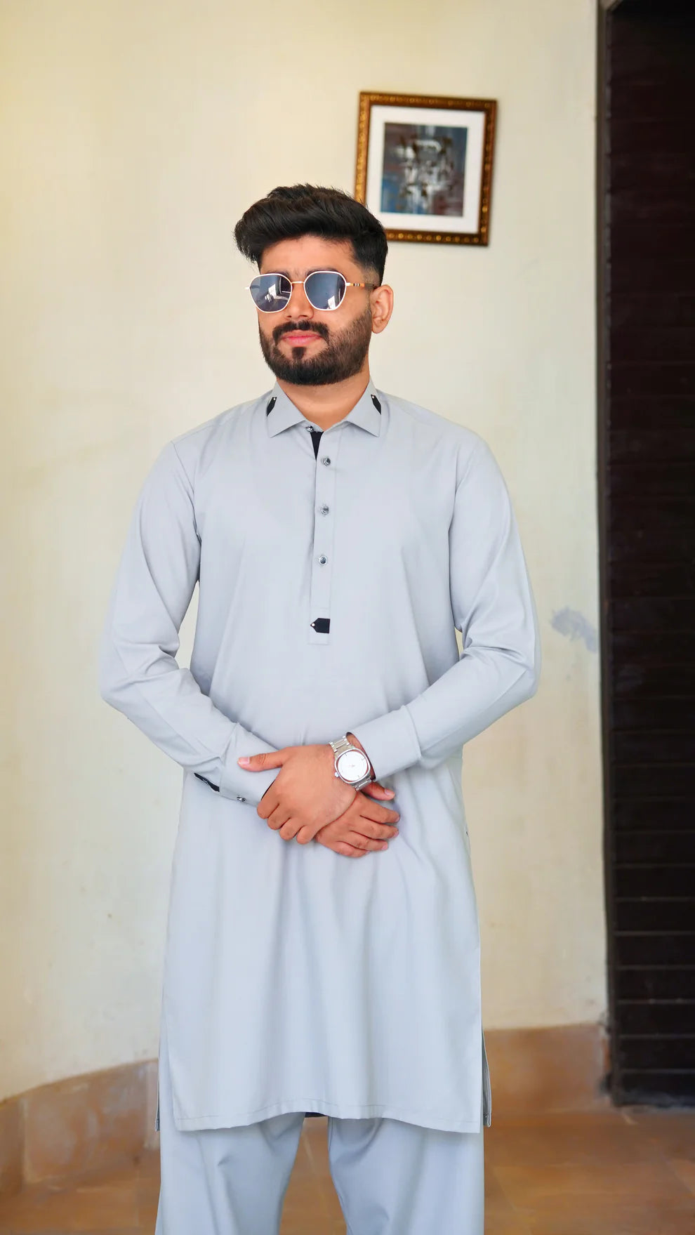 STITCHED PREMIUM 🔥 SILVER GRAY SHALWAR KAMEEZ WITH COLAR WITH BLACK STRIP (M4-0015)