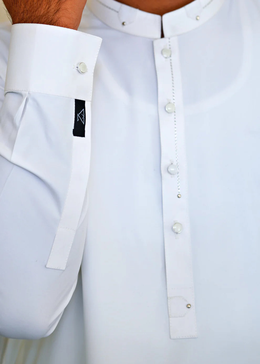 STITCHED PREMIUM 🔥 OFF WHITE SHALWAR KAMEEZ WITH BAN (M4-0019)